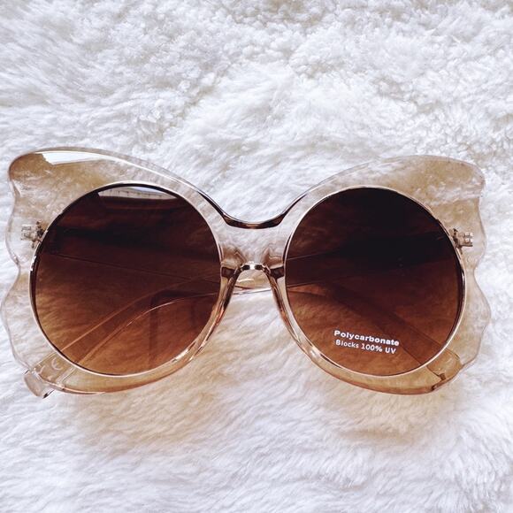 Stylens Accessories - Eliza Brown Butterfly-shaped Sunglasses